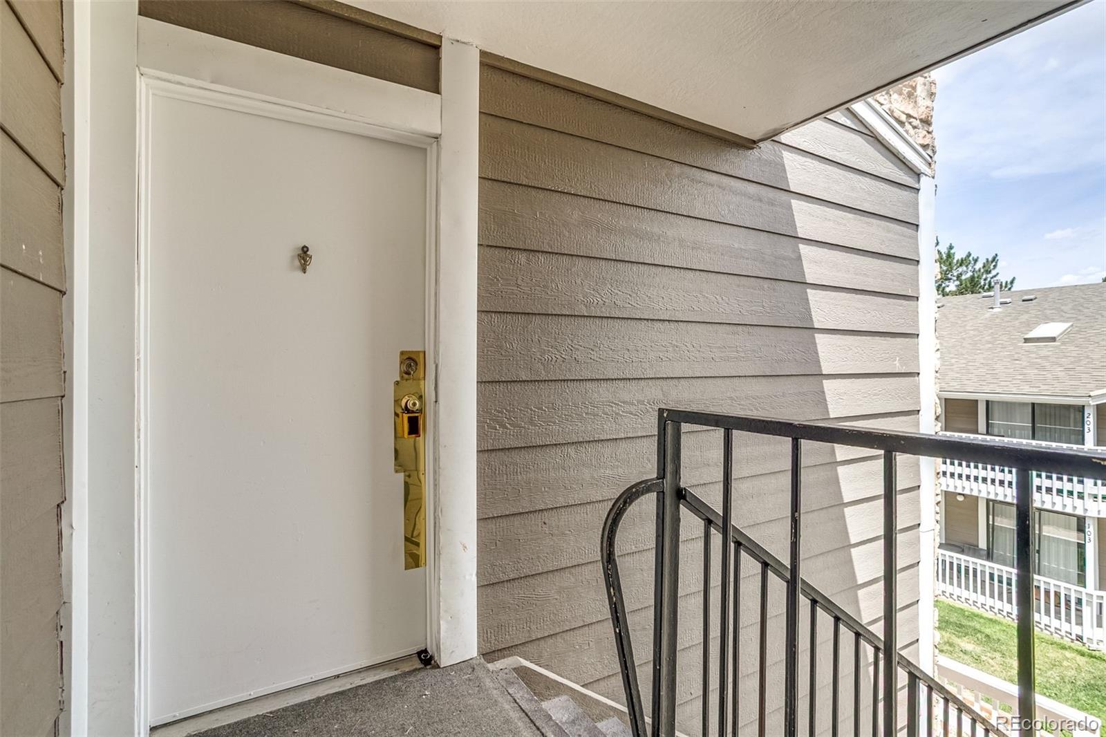 MLS Image #3 for 18033 e ohio avenue,aurora, Colorado