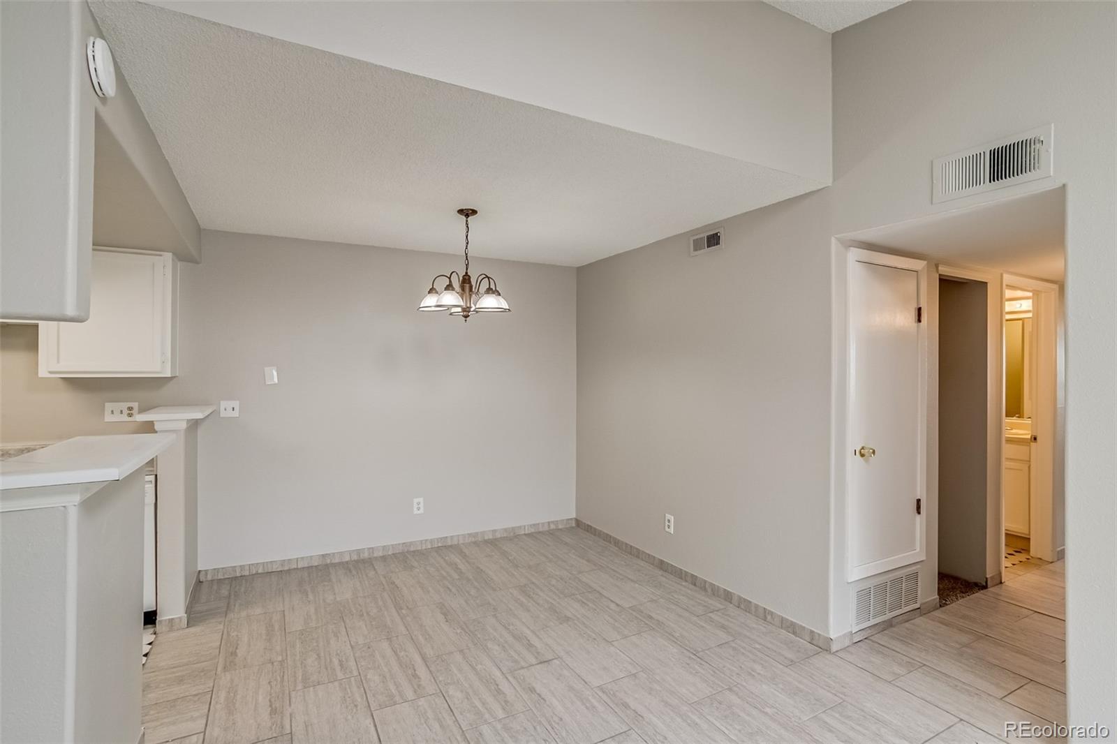 MLS Image #9 for 18033 e ohio avenue,aurora, Colorado