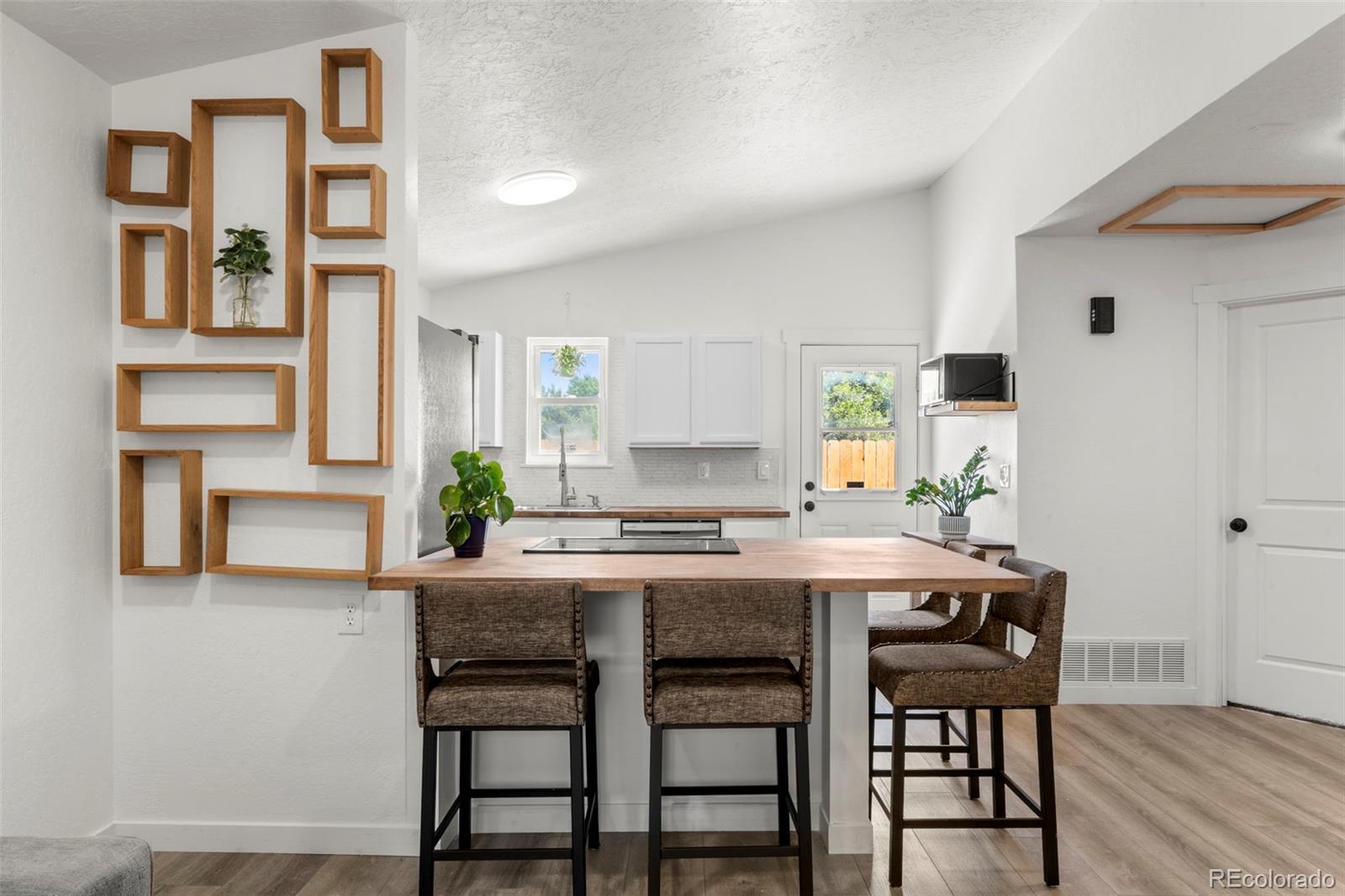MLS Image #5 for 4672 s pagosa circle,aurora, Colorado