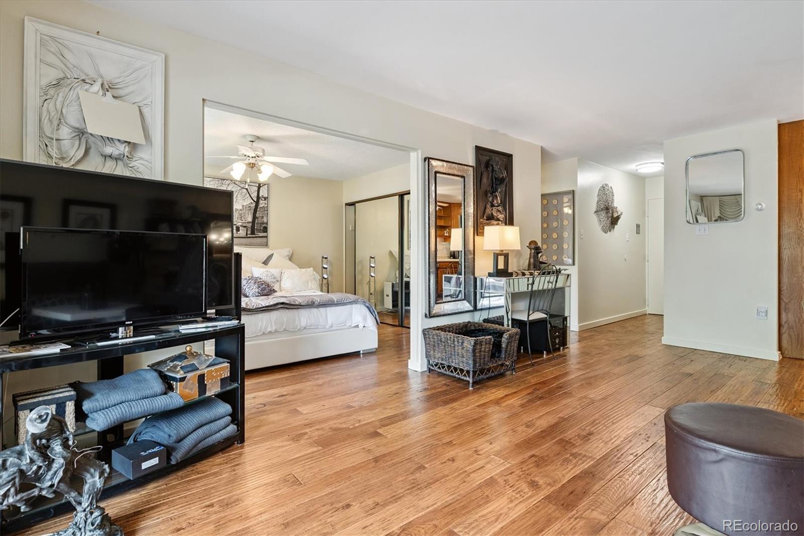 MLS Image #11 for 9355 e center avenue 7b,denver, Colorado