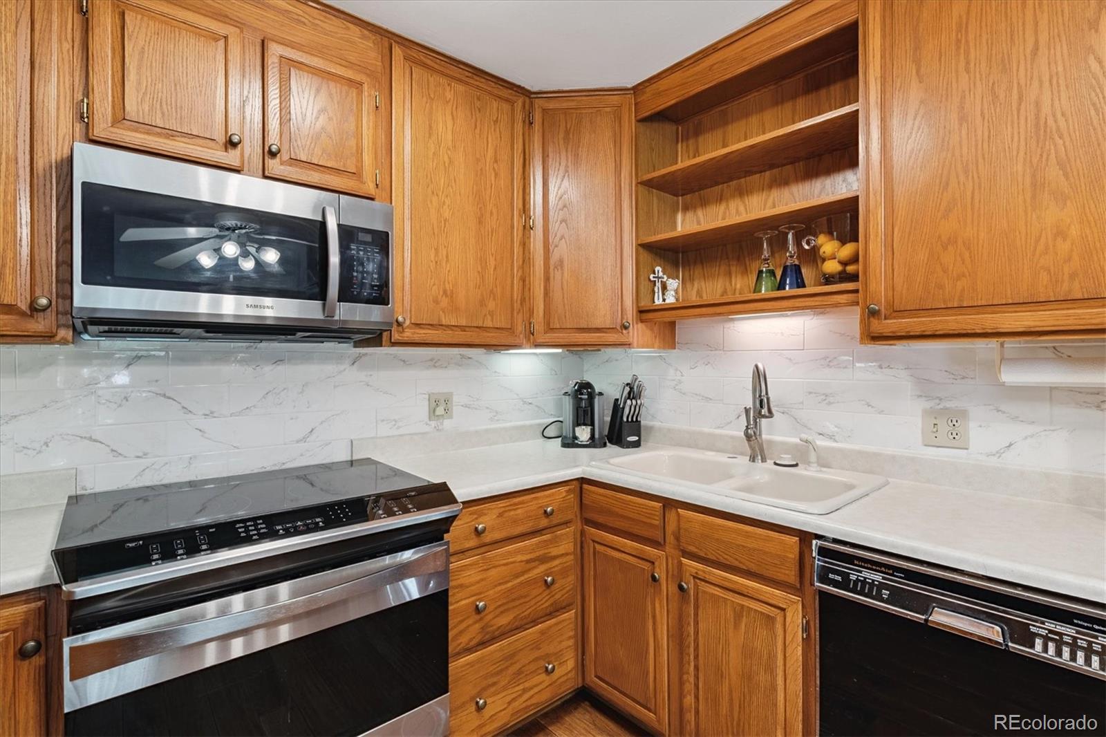 MLS Image #2 for 9355 e center avenue 7b,denver, Colorado