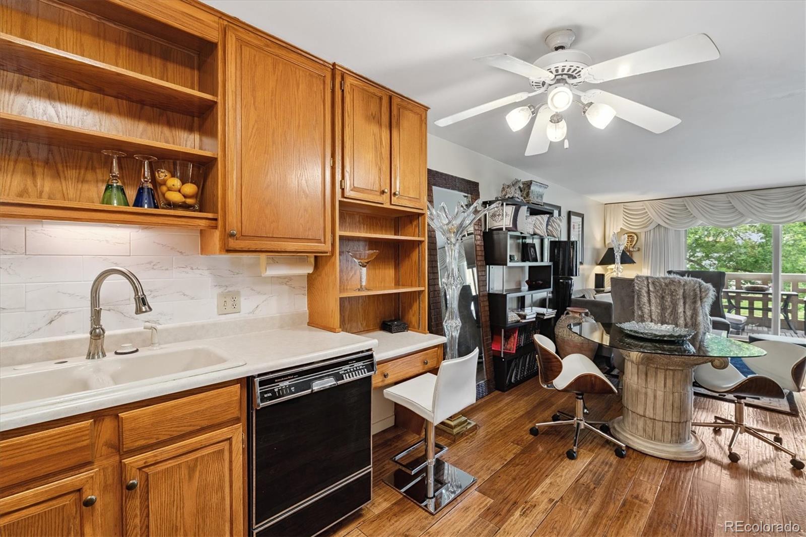 MLS Image #3 for 9355 e center avenue 7b,denver, Colorado