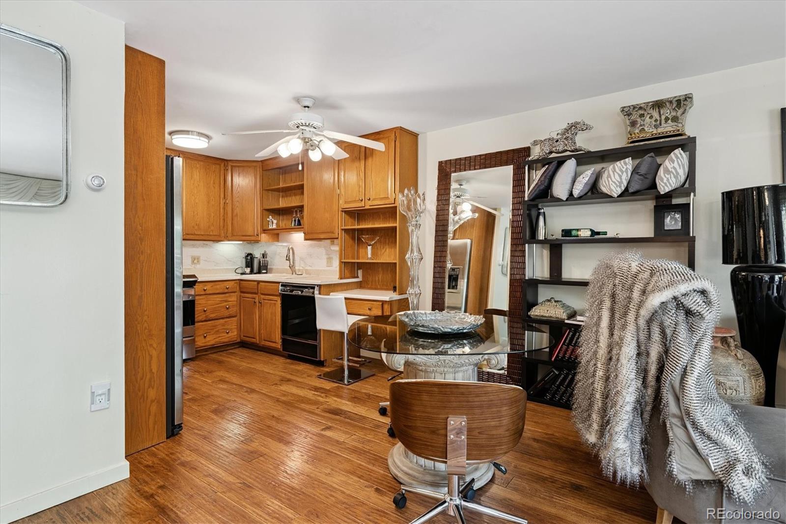 MLS Image #5 for 9355 e center avenue 7b,denver, Colorado