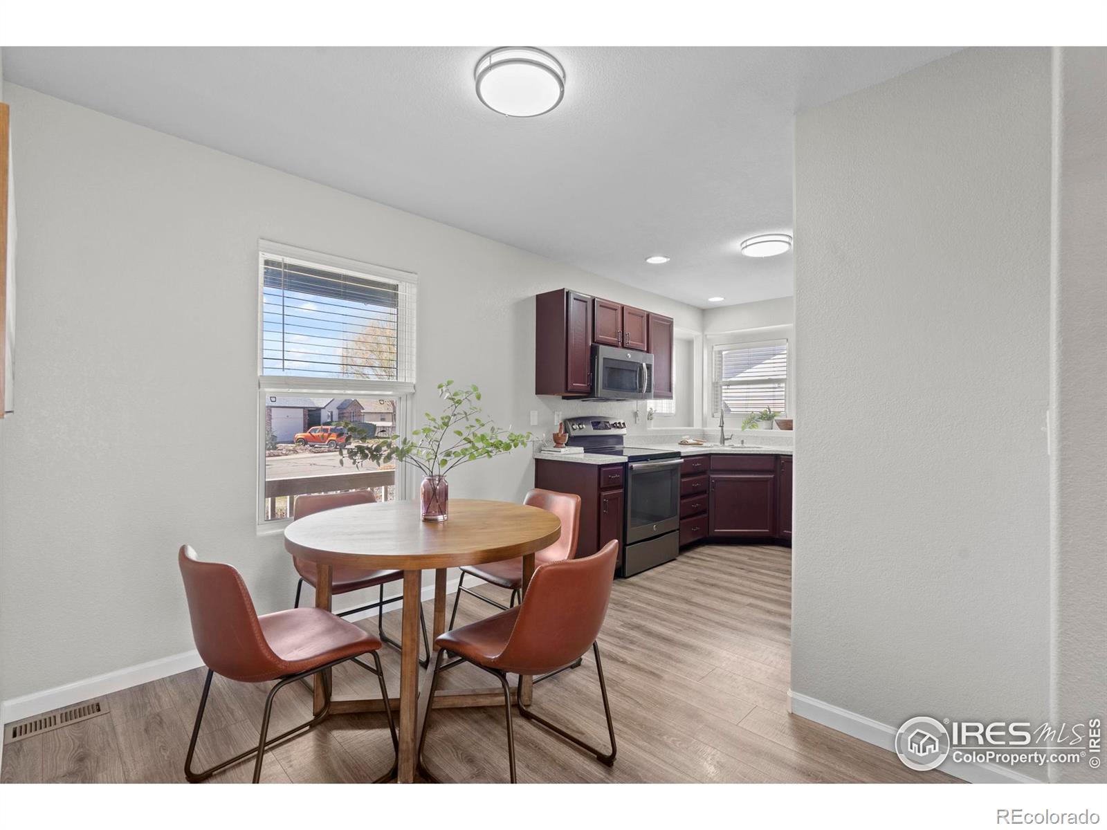 MLS Image #10 for 304  hemlock drive,windsor, Colorado