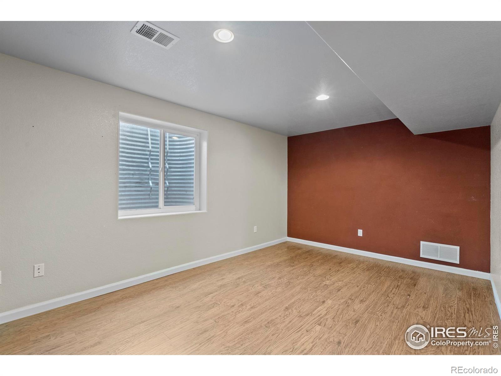 MLS Image #20 for 304  hemlock drive,windsor, Colorado