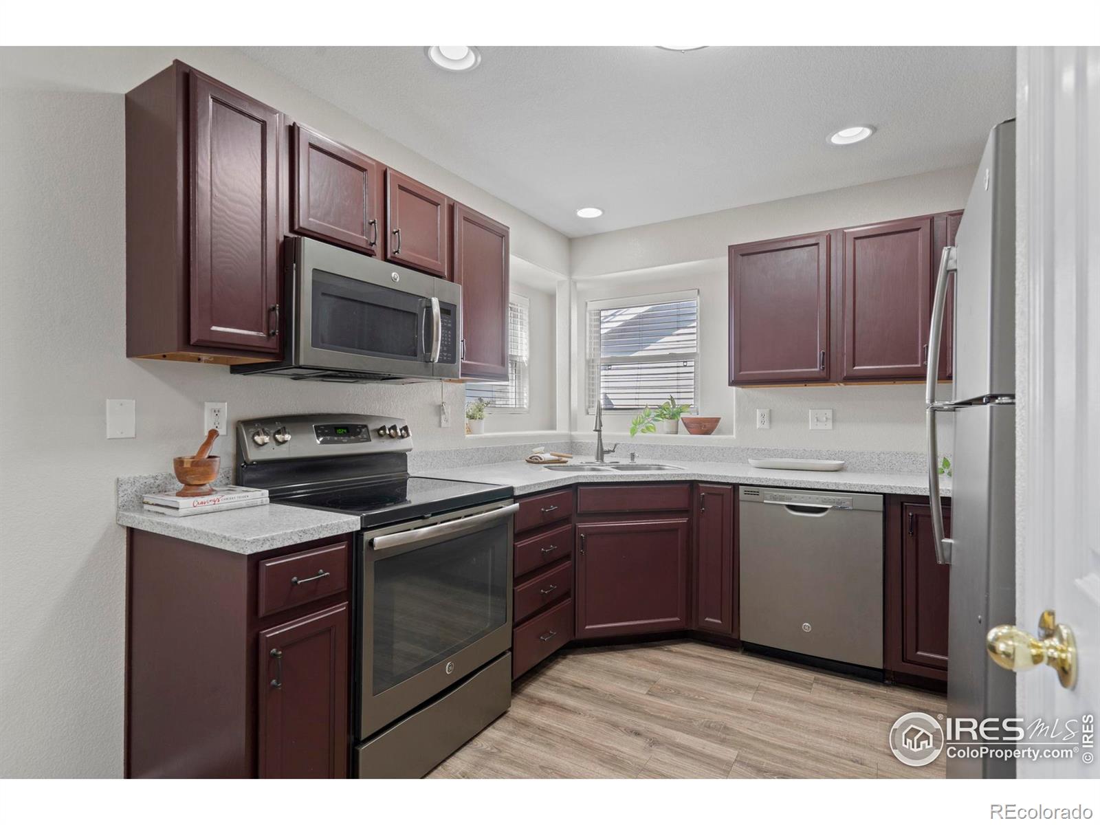 MLS Image #7 for 304  hemlock drive,windsor, Colorado