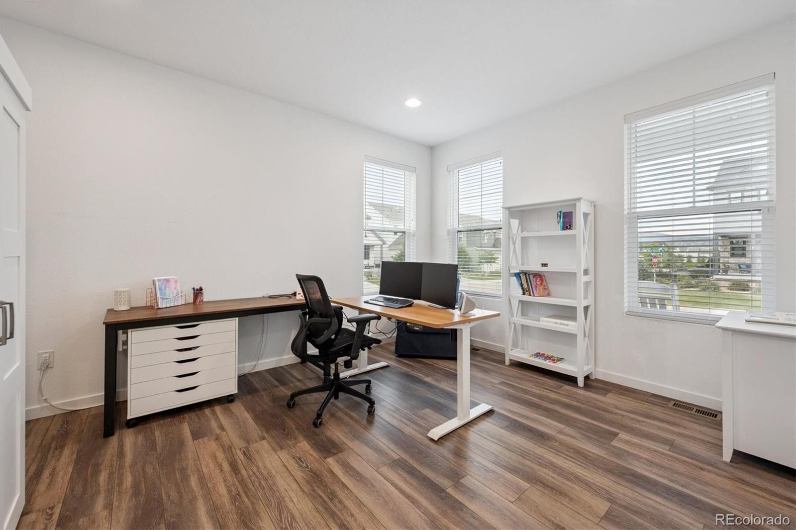MLS Image #3 for 9103  star streak circle,littleton, Colorado