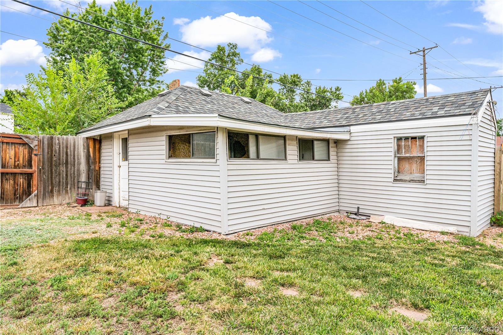 MLS Image #13 for 5552 s cedar street,littleton, Colorado