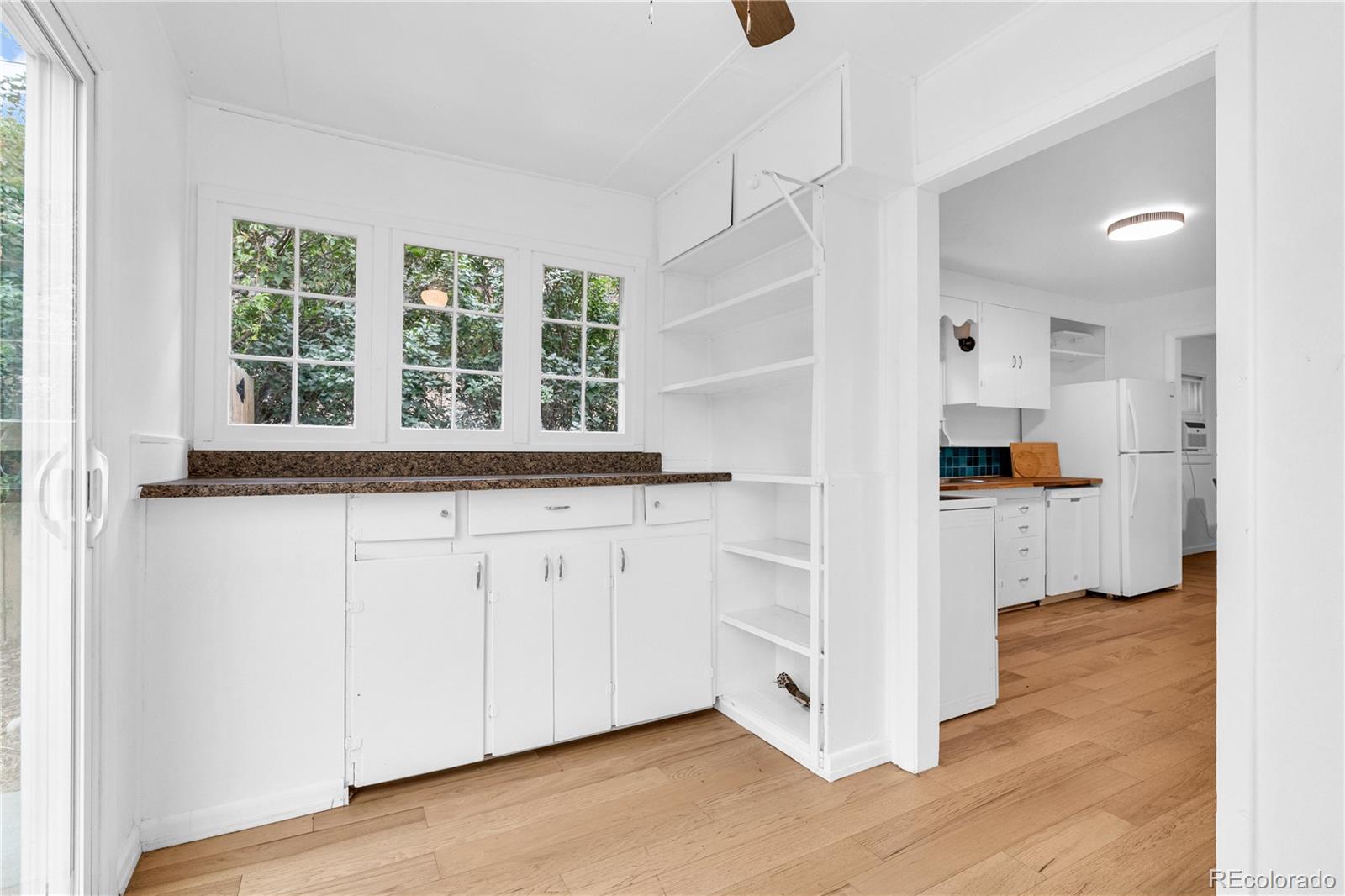 MLS Image #6 for 5552 s cedar street,littleton, Colorado