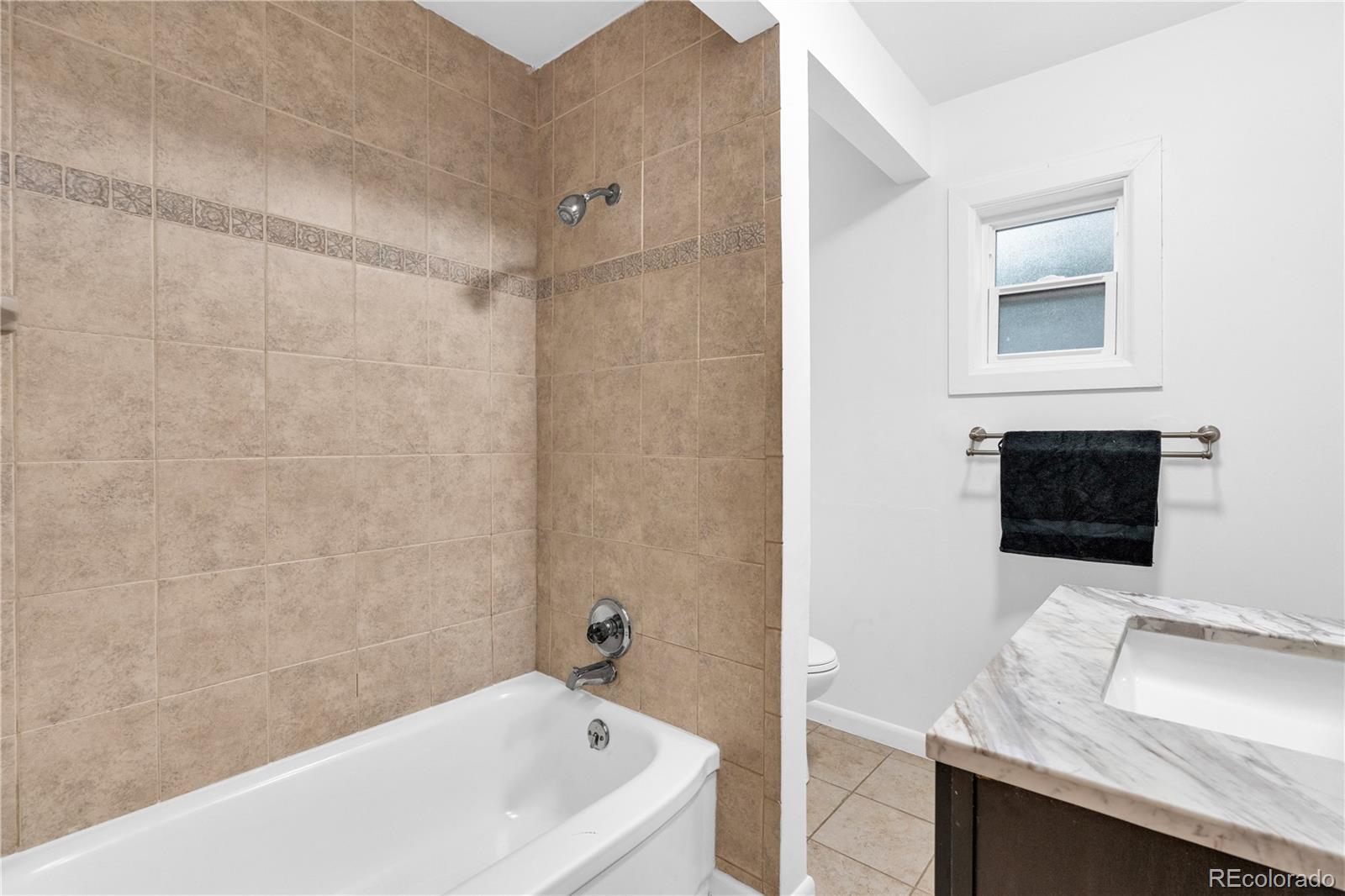 MLS Image #7 for 5552 s cedar street,littleton, Colorado