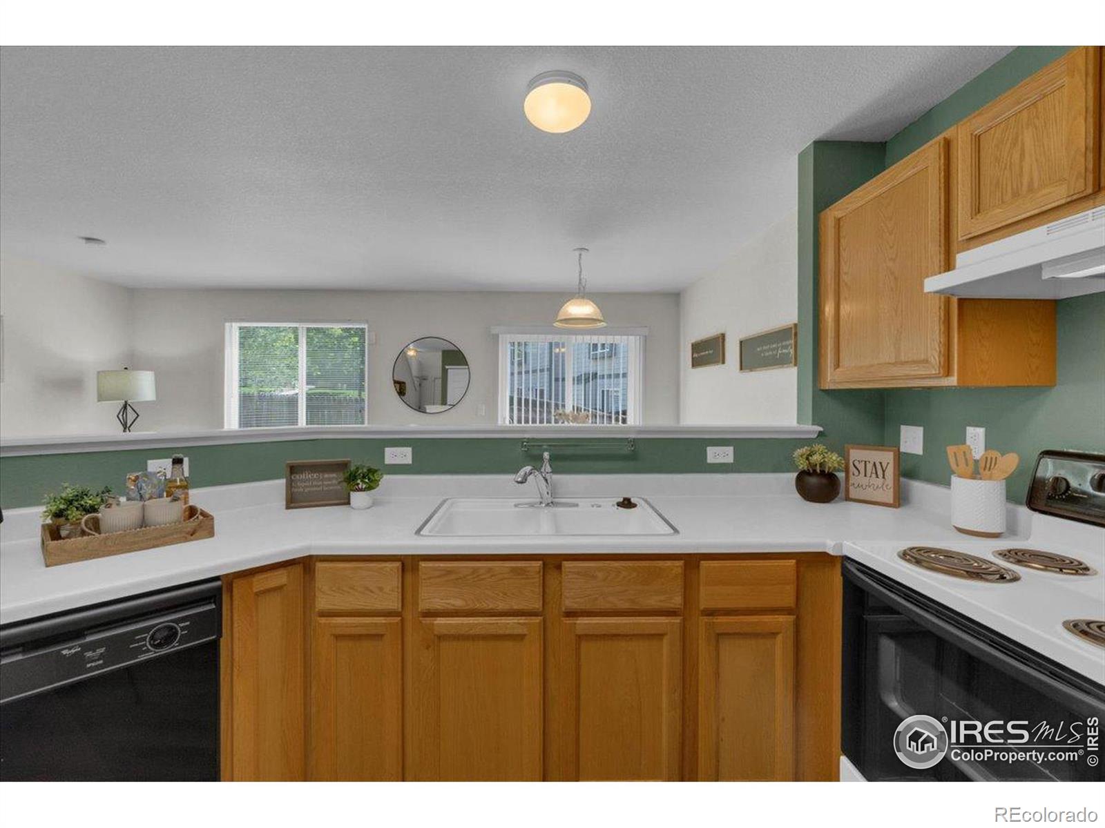 MLS Image #11 for 1982 e 103rd avenue,thornton, Colorado