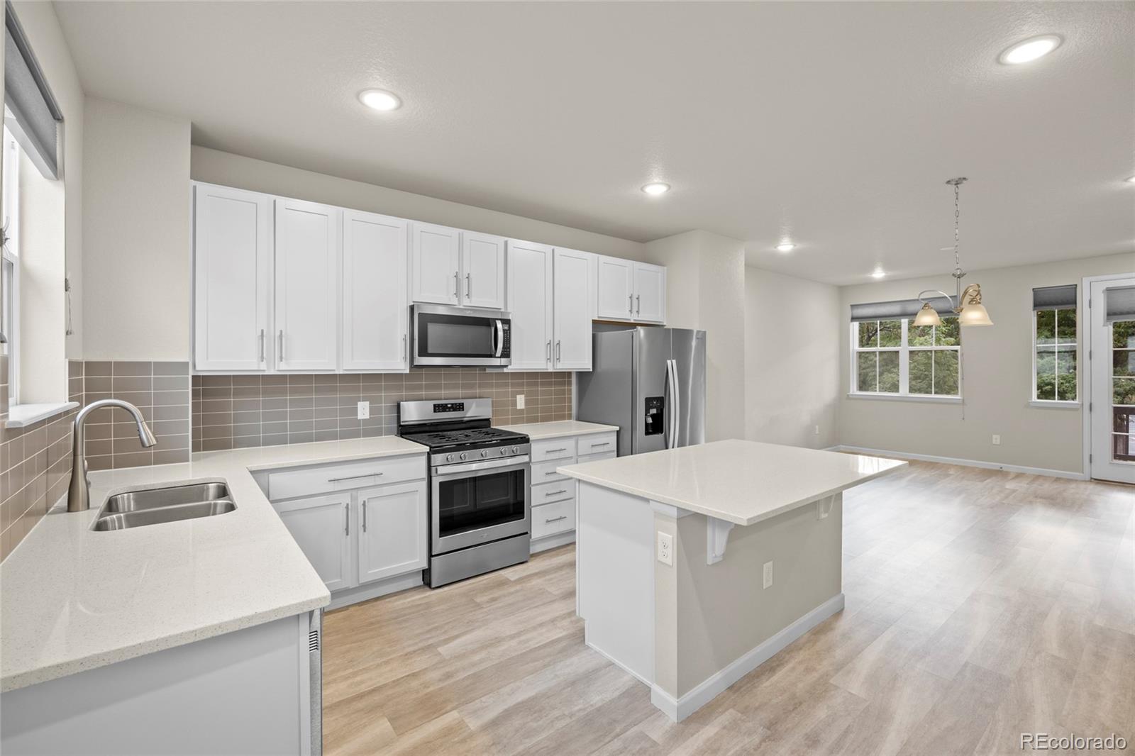 MLS Image #14 for 1312  independence street,lakewood, Colorado