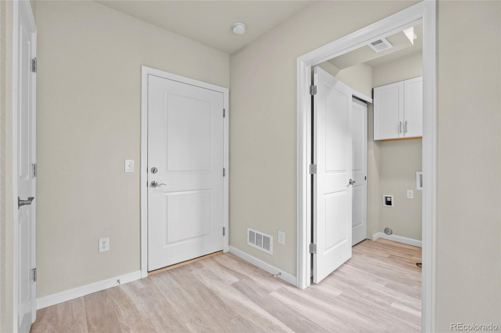 MLS Image #6 for 1312  independence street,lakewood, Colorado