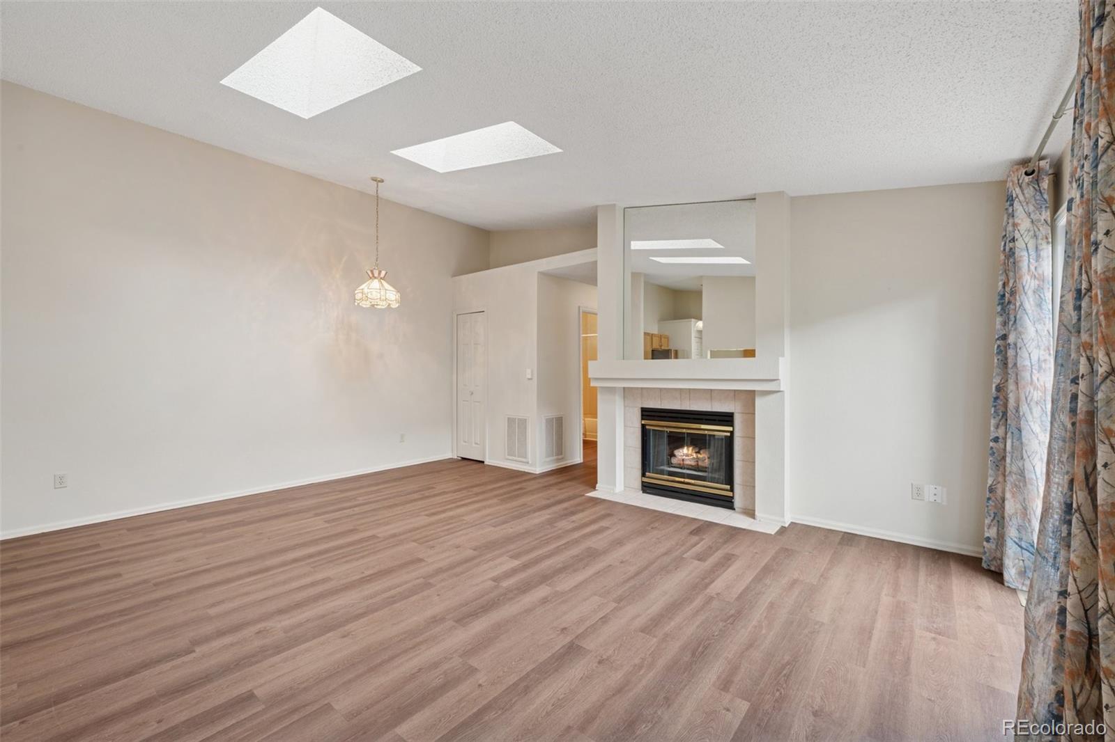 MLS Image #4 for 2538  patriot heights,colorado springs, Colorado