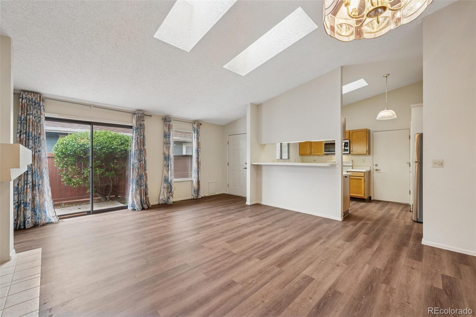 MLS Image #7 for 2538  patriot heights,colorado springs, Colorado