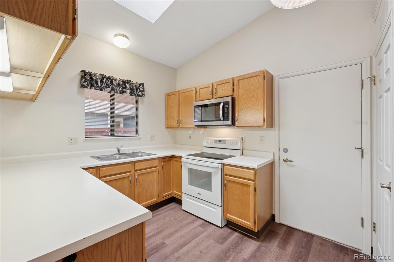 MLS Image #8 for 2538  patriot heights,colorado springs, Colorado