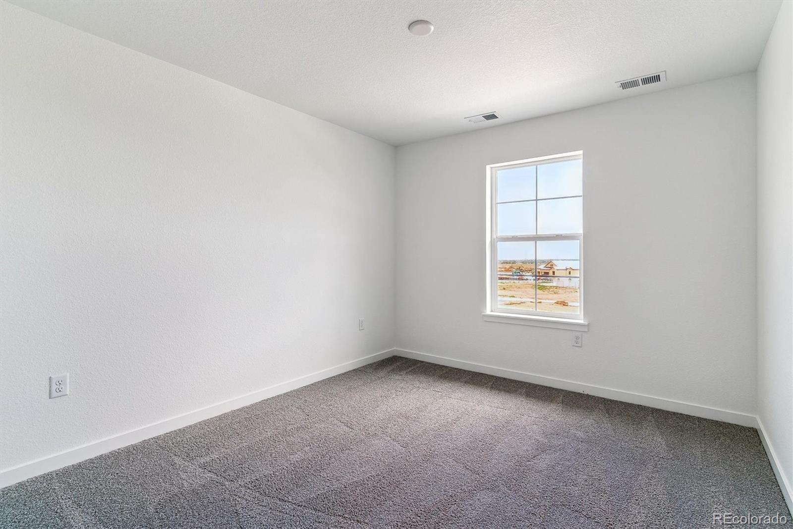 MLS Image #17 for 25244 e warren place,aurora, Colorado