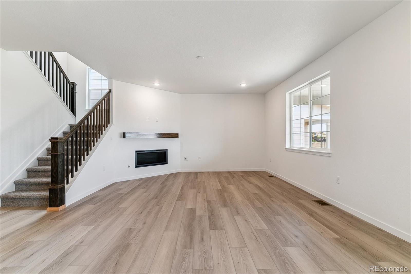 MLS Image #7 for 25244 e warren place,aurora, Colorado