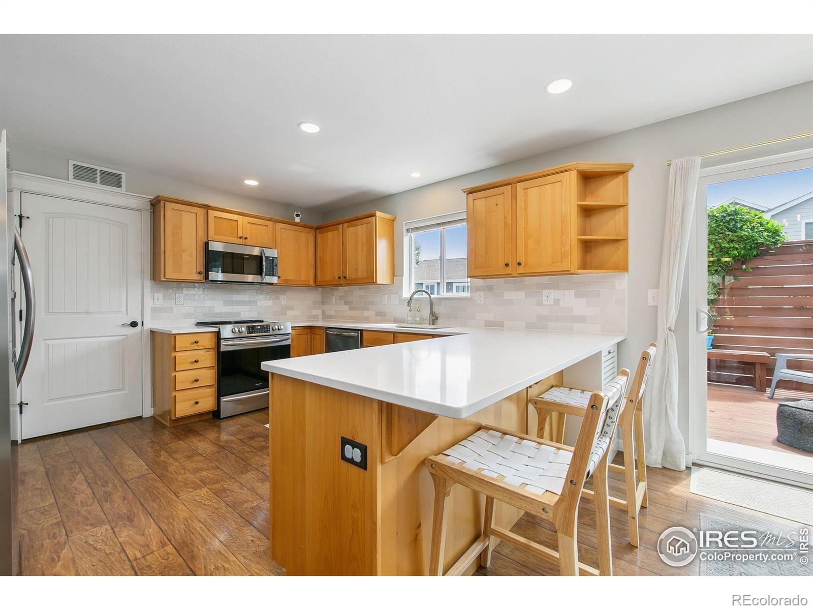 MLS Image #4 for 438  beartooth court,windsor, Colorado