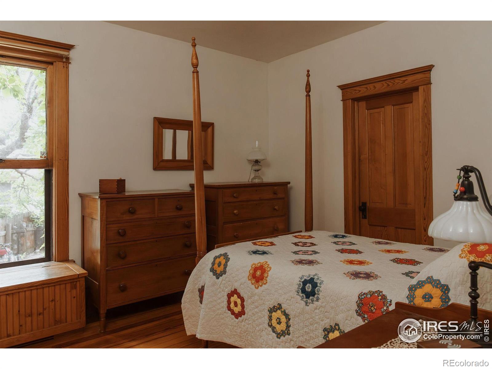 MLS Image #10 for 530  smith street,fort collins, Colorado