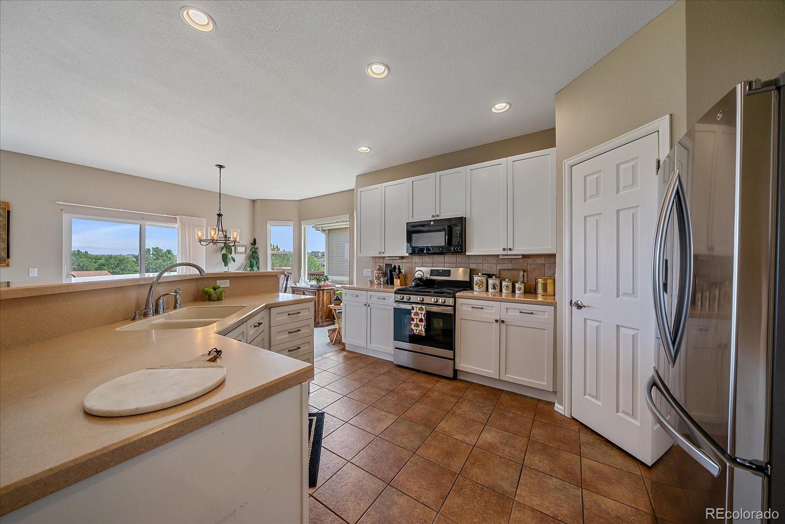 MLS Image #13 for 23649 e otero drive,aurora, Colorado