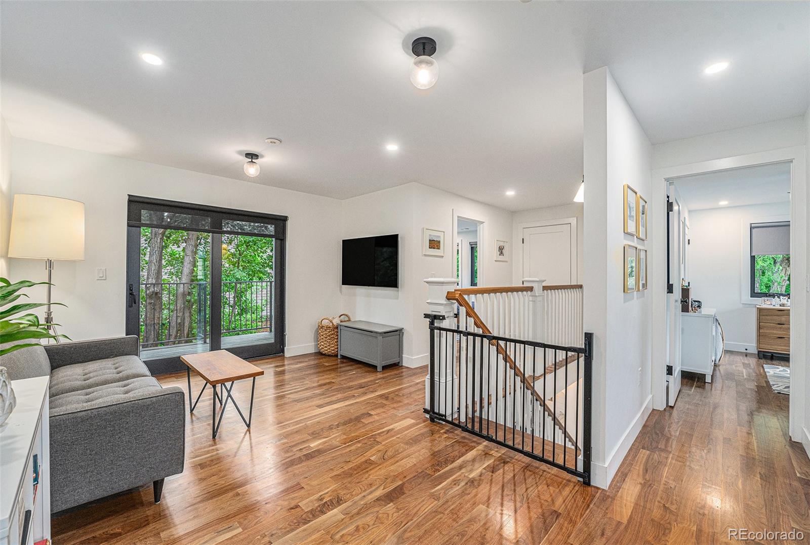 MLS Image #18 for 2040  krameria street,denver, Colorado