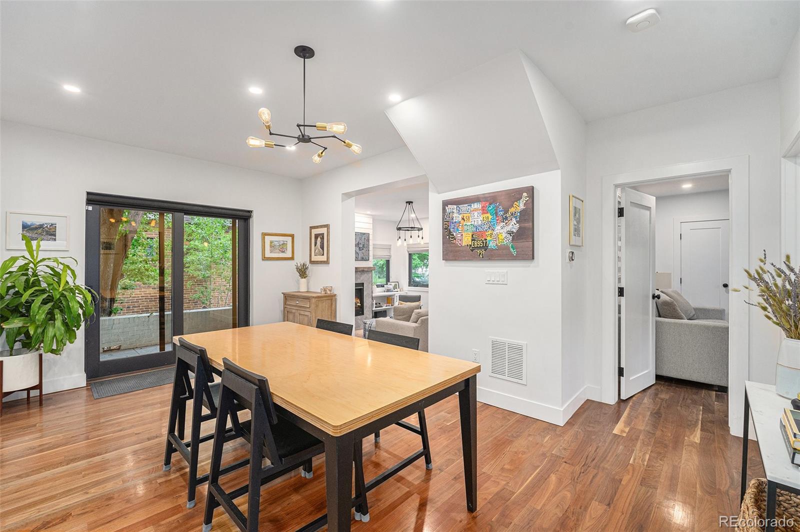 MLS Image #6 for 2040  krameria street,denver, Colorado