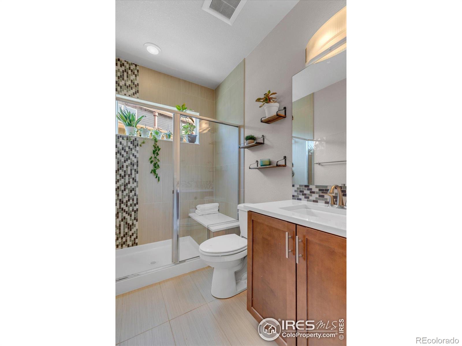 MLS Image #4 for 1836  lakespur lane,louisville, Colorado