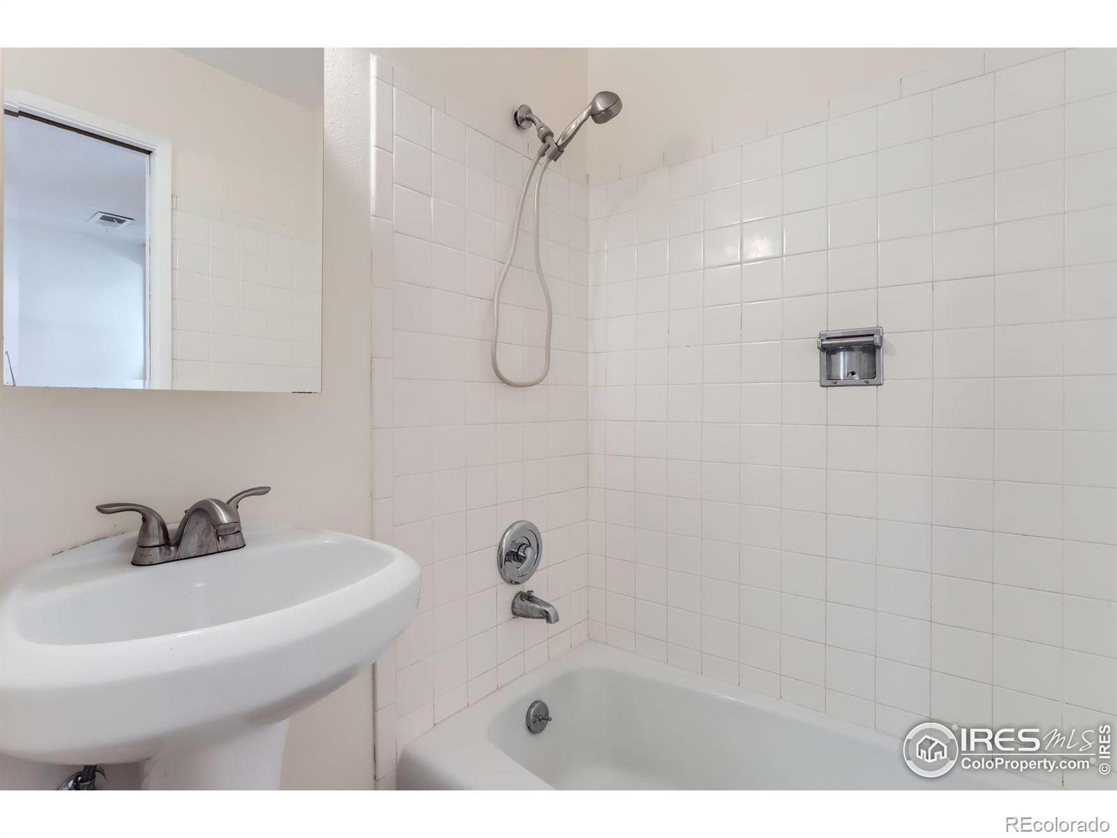 MLS Image #12 for 3345  chisholm trail,boulder, Colorado
