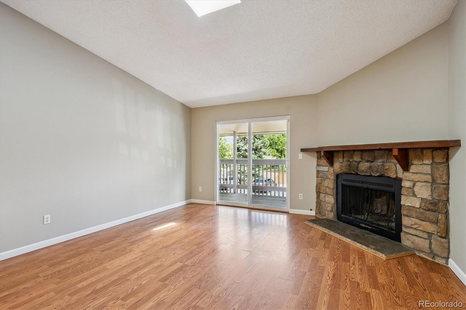 MLS Image #2 for 3400 s eagle street,aurora, Colorado