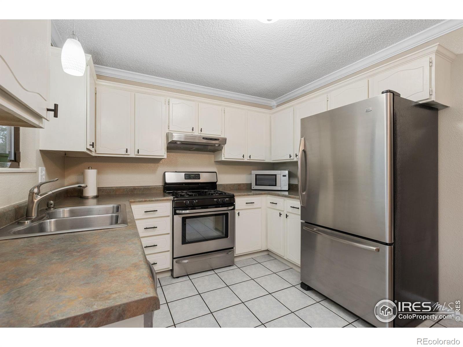 MLS Image #5 for 1609  39th street,evans, Colorado