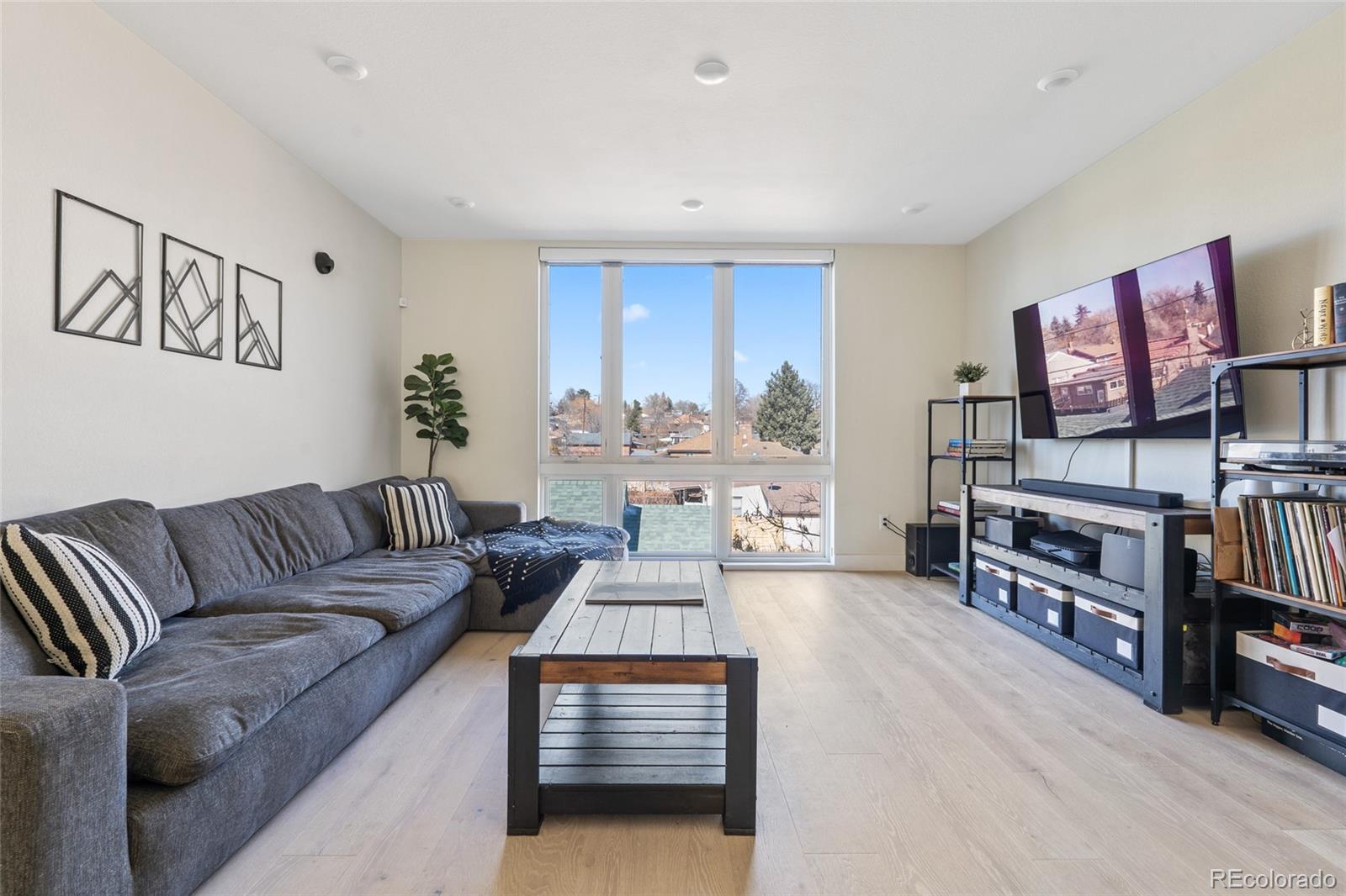 MLS Image #11 for 5125 w 29th avenue,denver, Colorado