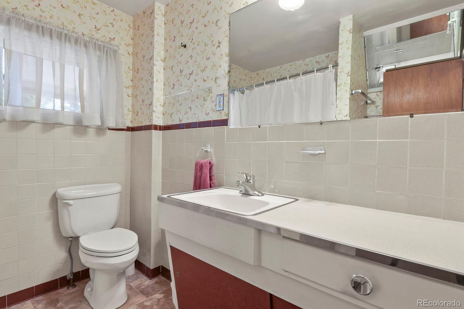 MLS Image #20 for 14821 e 21st avenue,aurora, Colorado