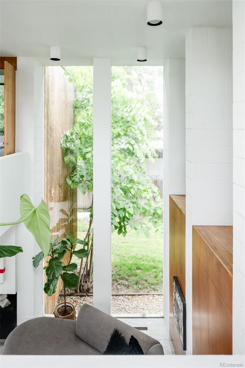 MLS Image #8 for 145  dexter street,denver, Colorado