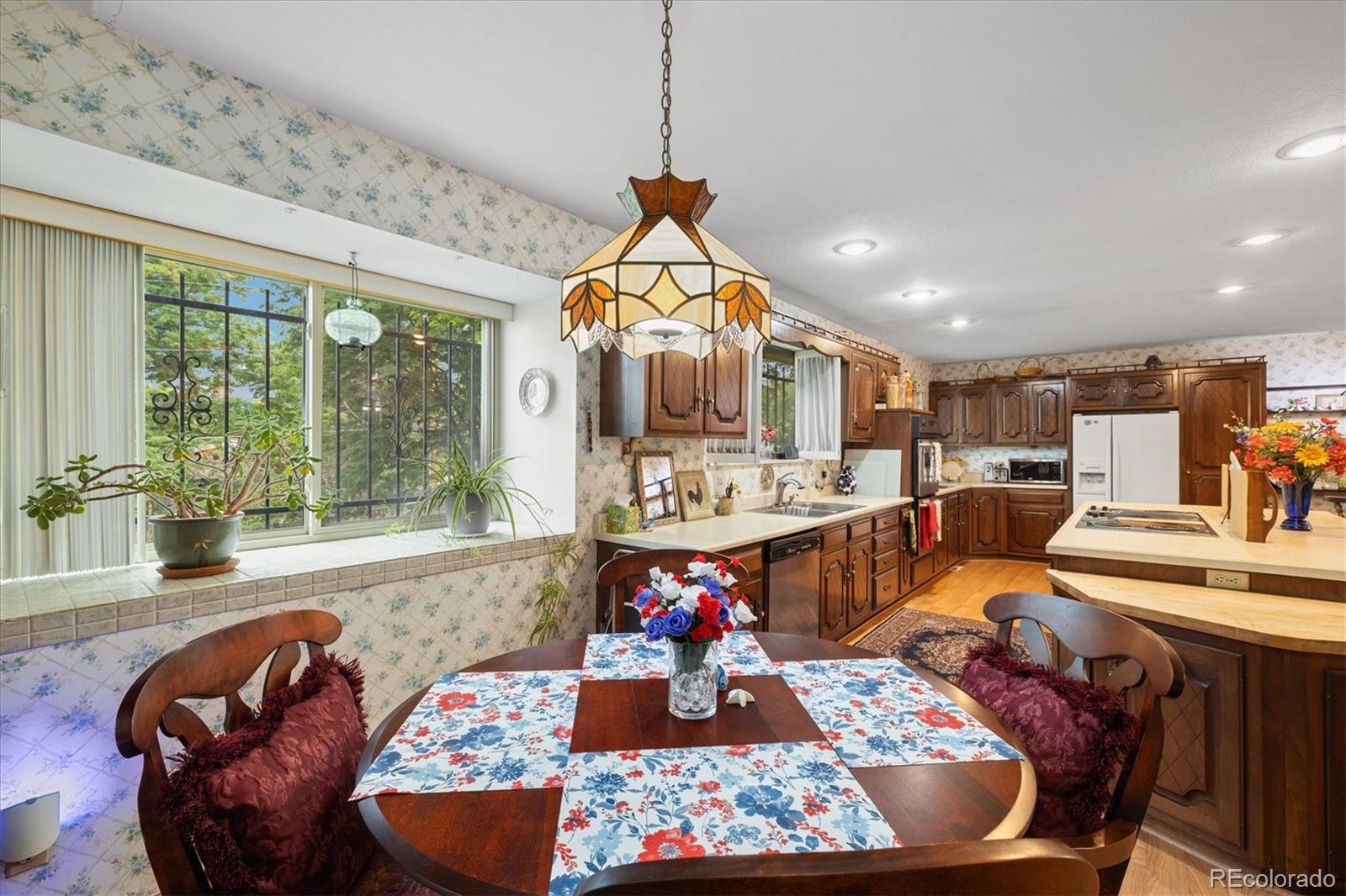 MLS Image #9 for 8650 e eastman avenue,denver, Colorado