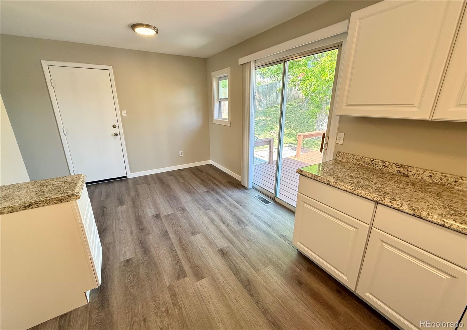 MLS Image #13 for 461  elbert way,denver, Colorado