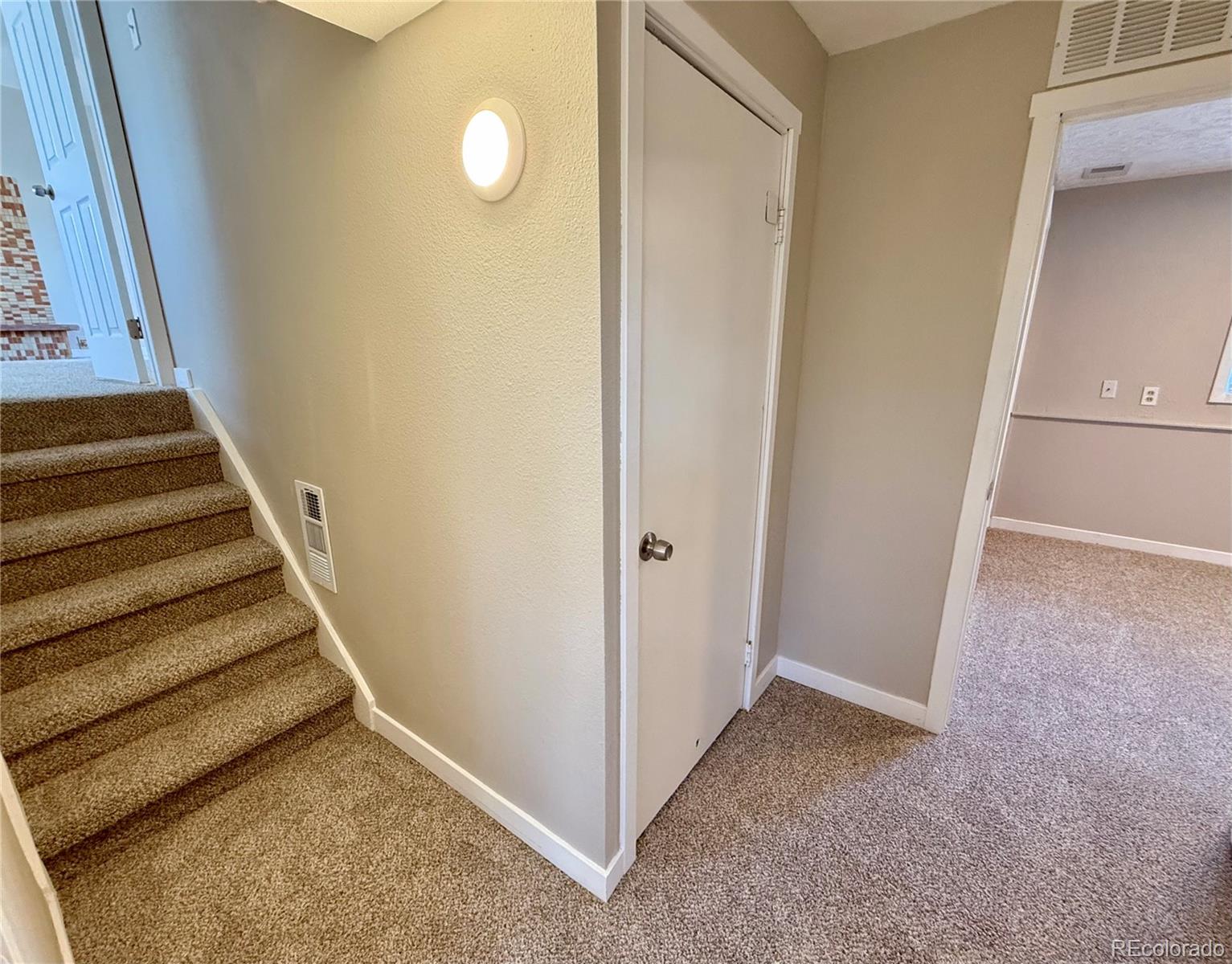 MLS Image #25 for 461  elbert way,denver, Colorado