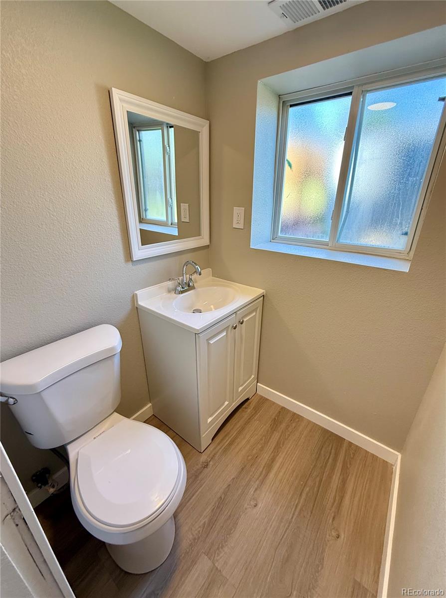 MLS Image #33 for 461  elbert way,denver, Colorado