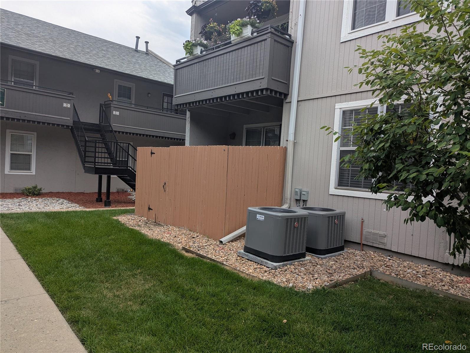 MLS Image #6 for 7110 s gaylord street,centennial, Colorado