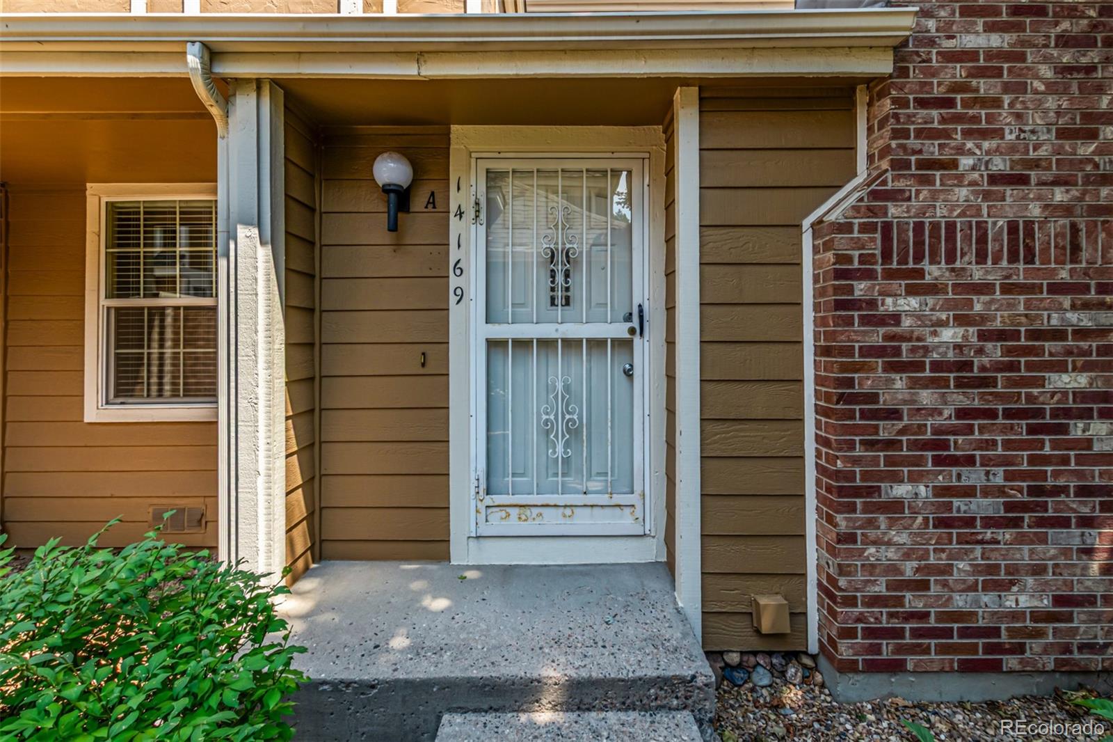 MLS Image #2 for 14169 e dickinson drive a,aurora, Colorado