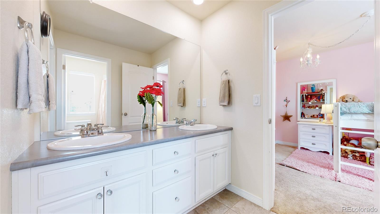 MLS Image #29 for 3158 s nepal way,aurora, Colorado