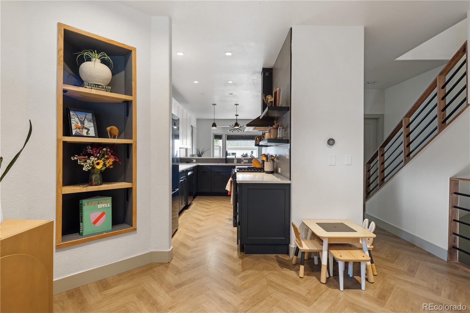 MLS Image #11 for 1584  vrain street,denver, Colorado