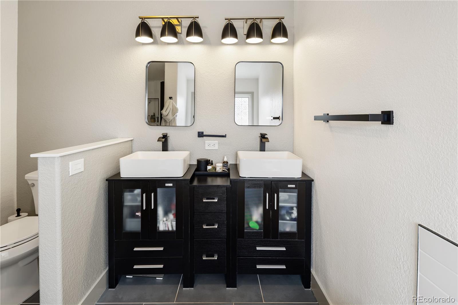 MLS Image #27 for 1584  vrain street,denver, Colorado