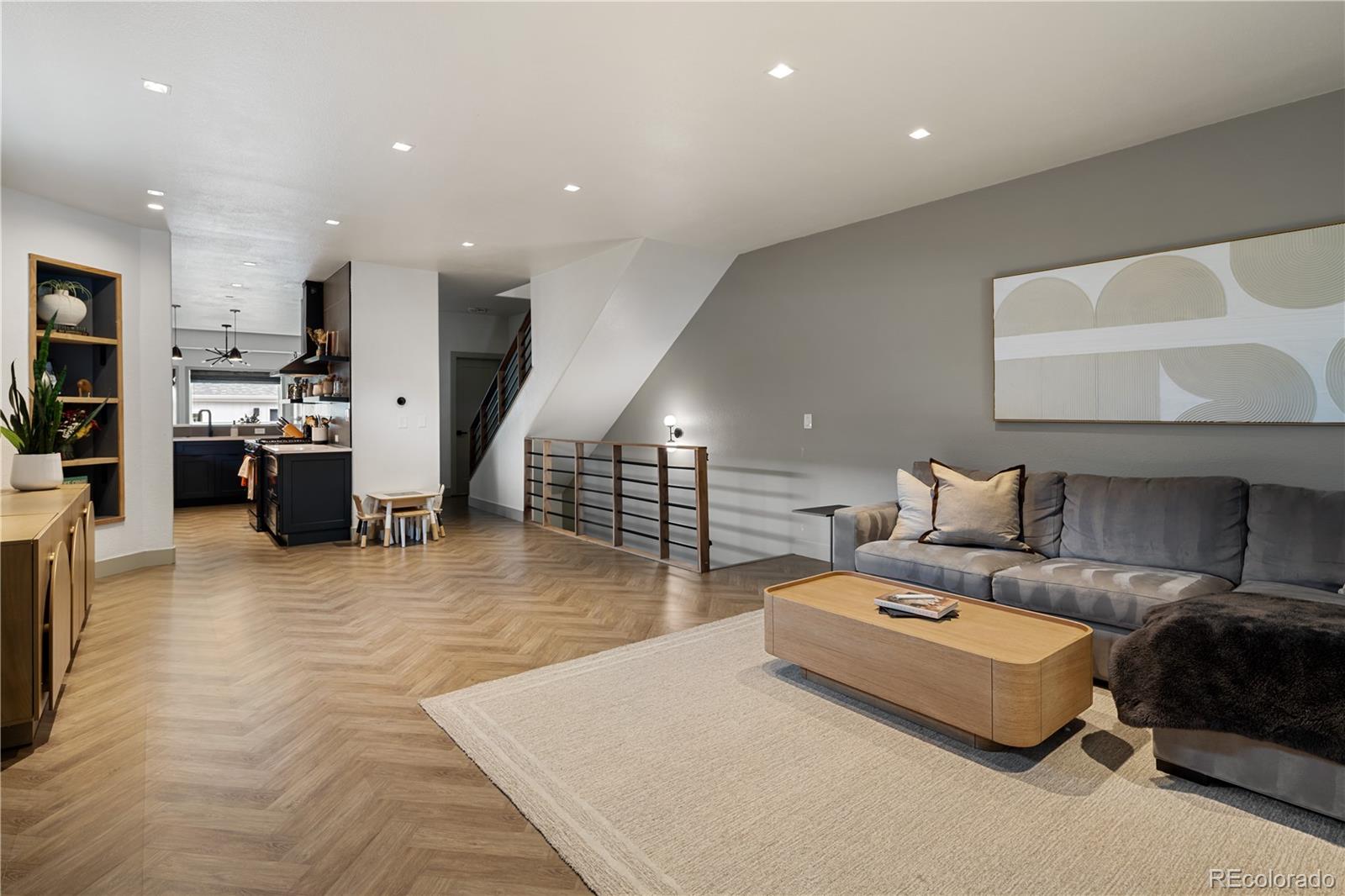 MLS Image #4 for 1584  vrain street,denver, Colorado