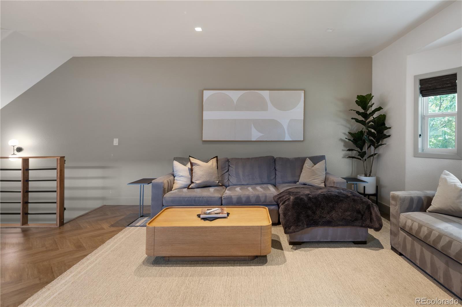 MLS Image #8 for 1584  vrain street,denver, Colorado