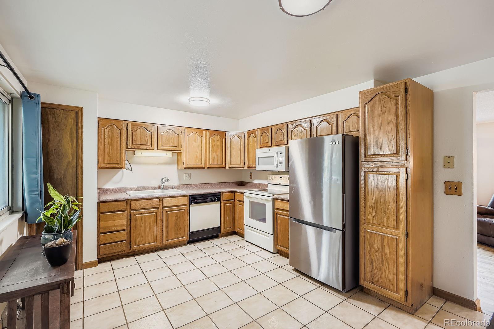 MLS Image #4 for 6277  reed court,arvada, Colorado