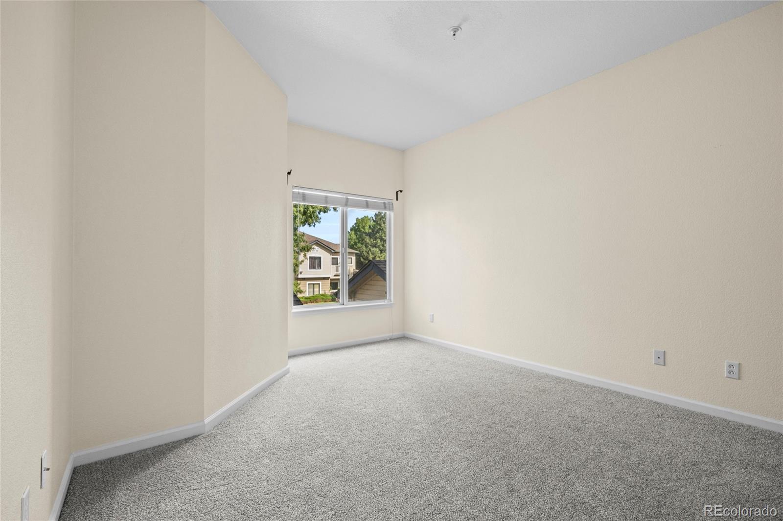 MLS Image #16 for 8707 e florida avenue,denver, Colorado