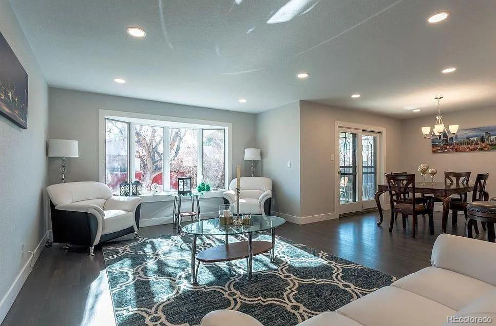 MLS Image #13 for 6660 e nevada place,denver, Colorado