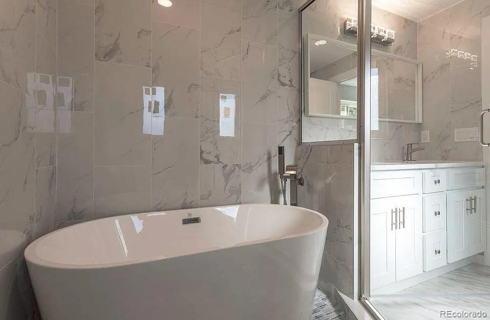 MLS Image #26 for 6660 e nevada place,denver, Colorado