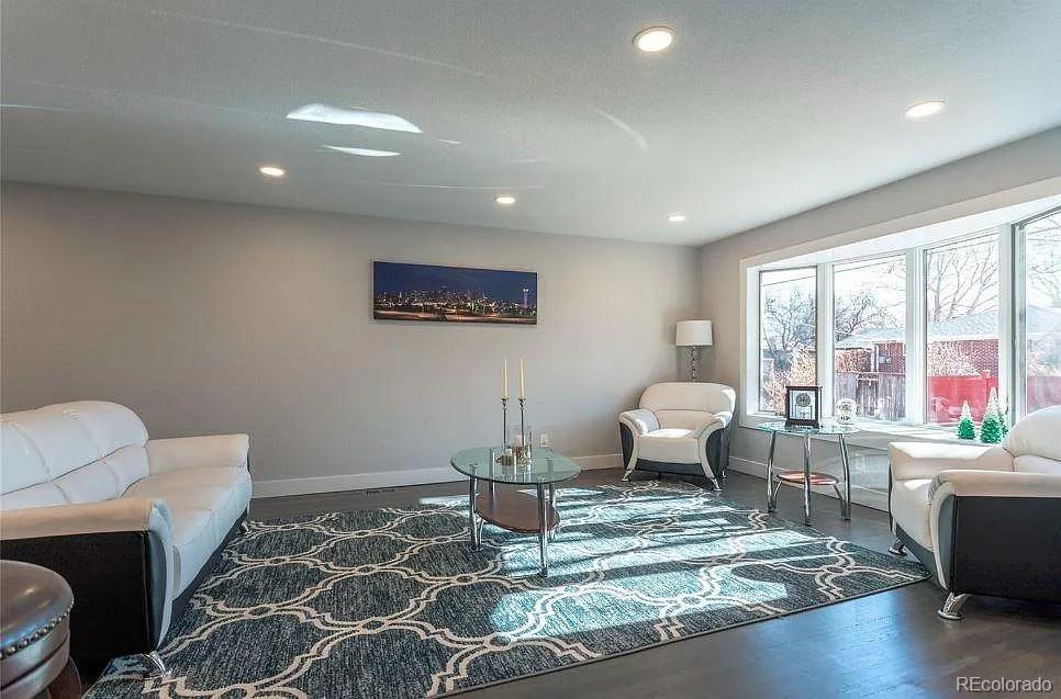 MLS Image #6 for 6660 e nevada place,denver, Colorado